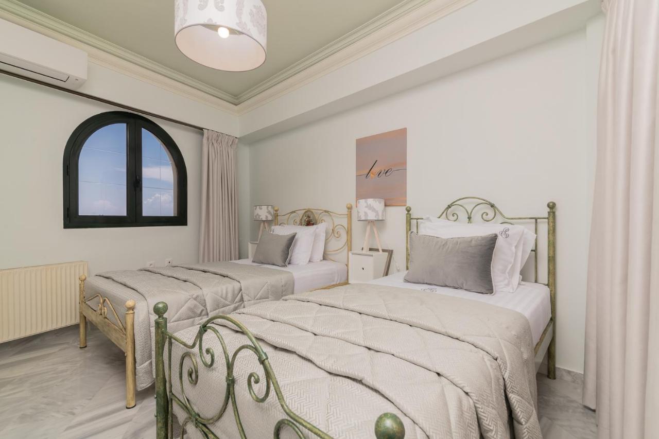 Exanimo Luxury Apartments Закинтос Екстериор снимка